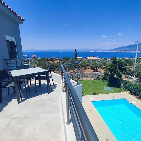 Evilenia Luxury Apartments Каламата Екстериор снимка